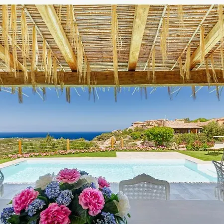 Sardinia Family - Mariapia With Private Pool And Seaview Порто-Черво